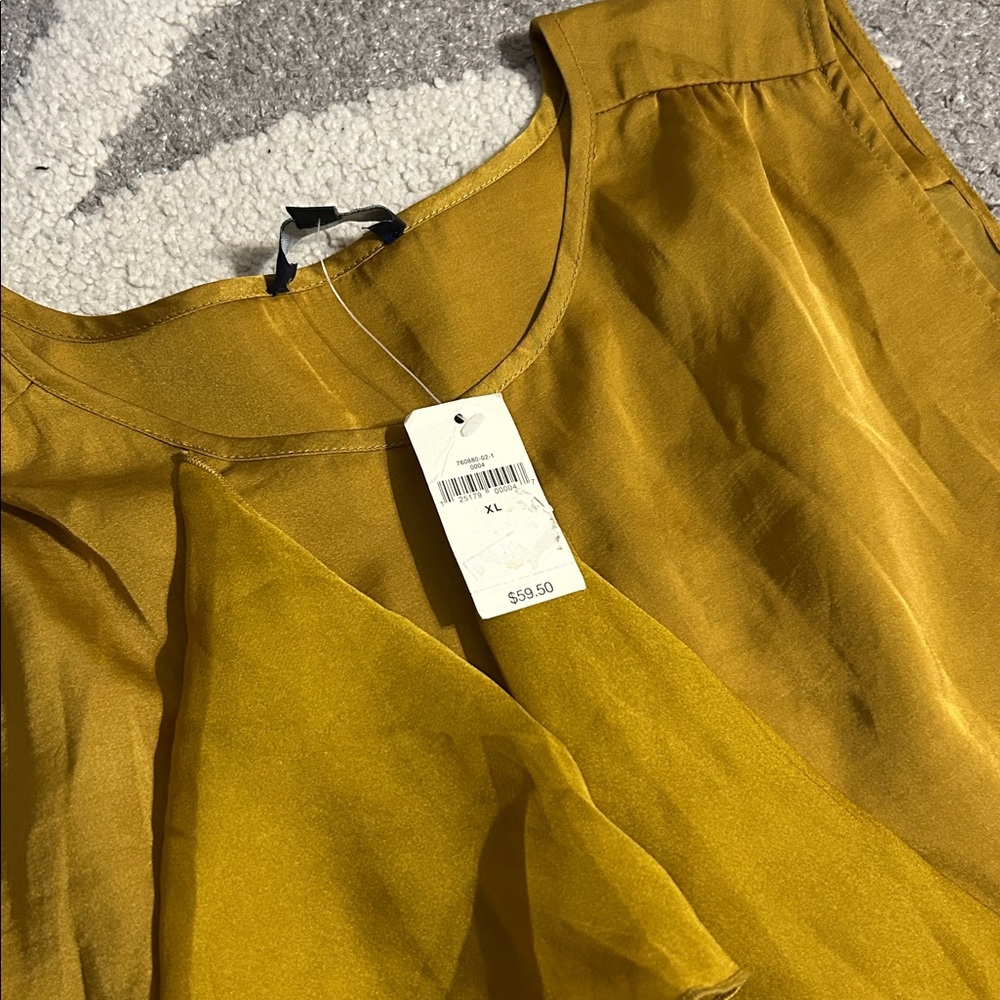 GAP Mustard Ruffle Blouse - Picture 3 of 3